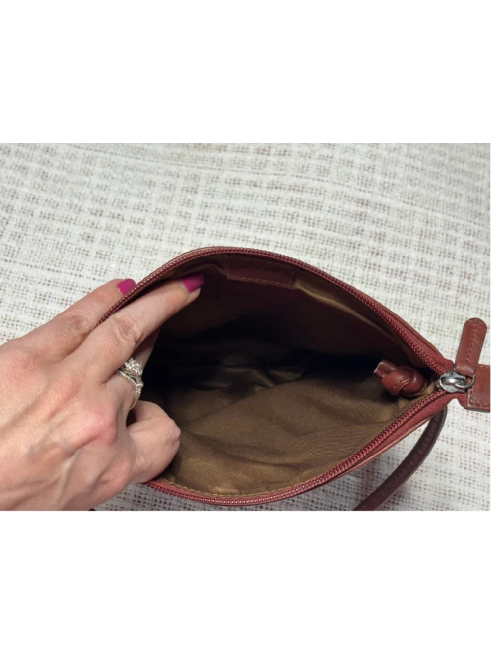 ili New York marbled Red Genuine Leather Crossbody Mini Sac Organizer BAG EUC